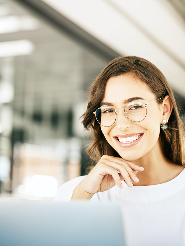 Pearly Isles Dental | Gum Therpay, Oral Exams and Ceramic Crowns